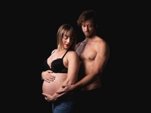 Sesión de fotos embarazo premama de estudio en Murcia