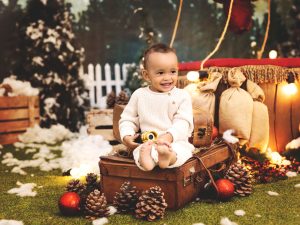 sesión de fotos de navidad peques niños bebe y familia en murcia