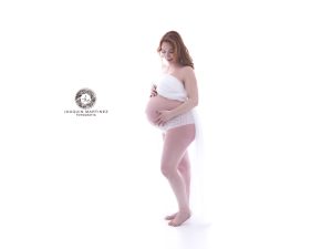 reportaje de fotos de embarazada premama en estudio en murcia